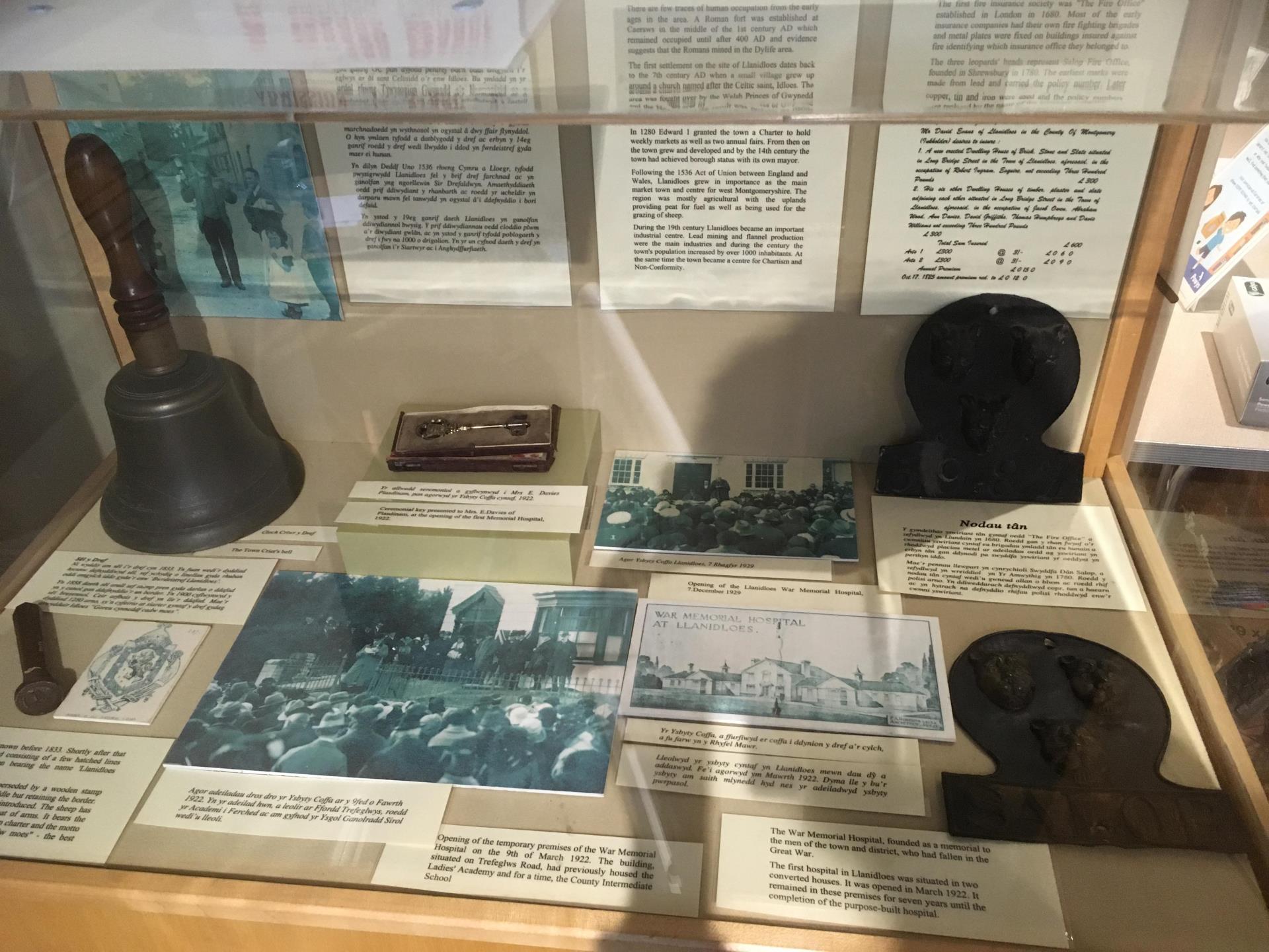 Display of items related to Llanidloes