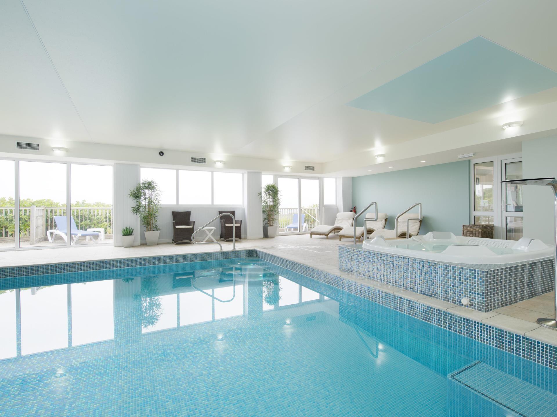 Take a swim and relax in the spa bath
