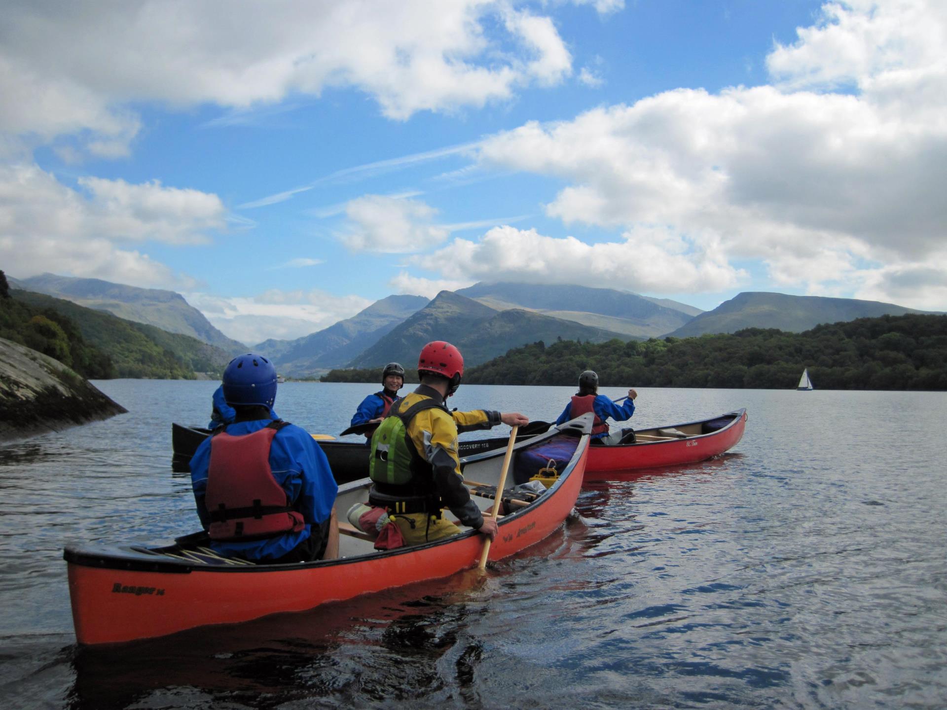 Canoe Tour of Llyn Padarn
