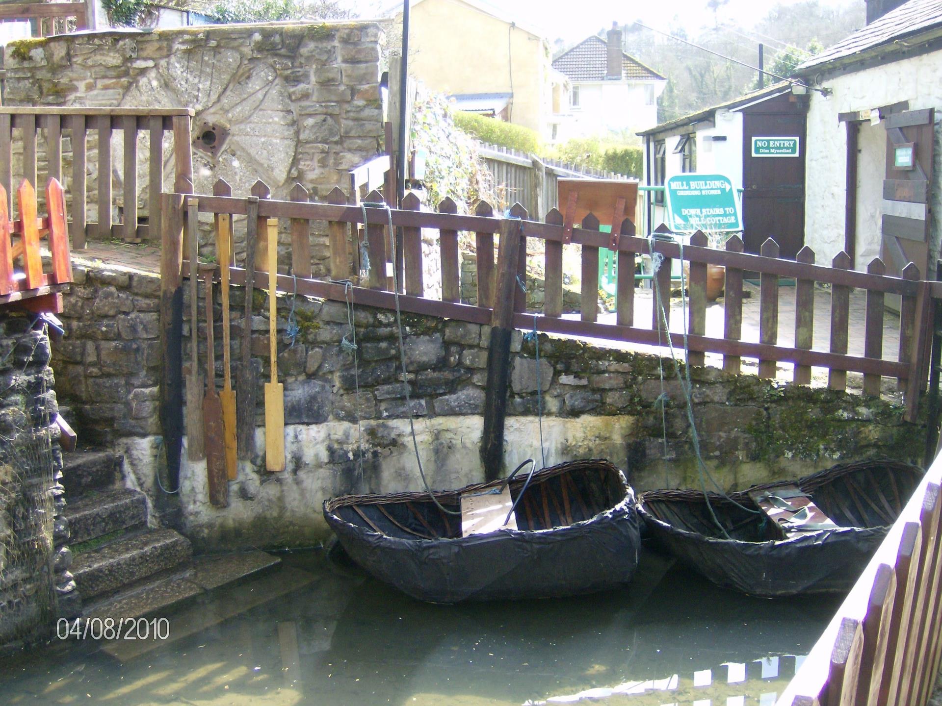 Coracles on Mill Leat