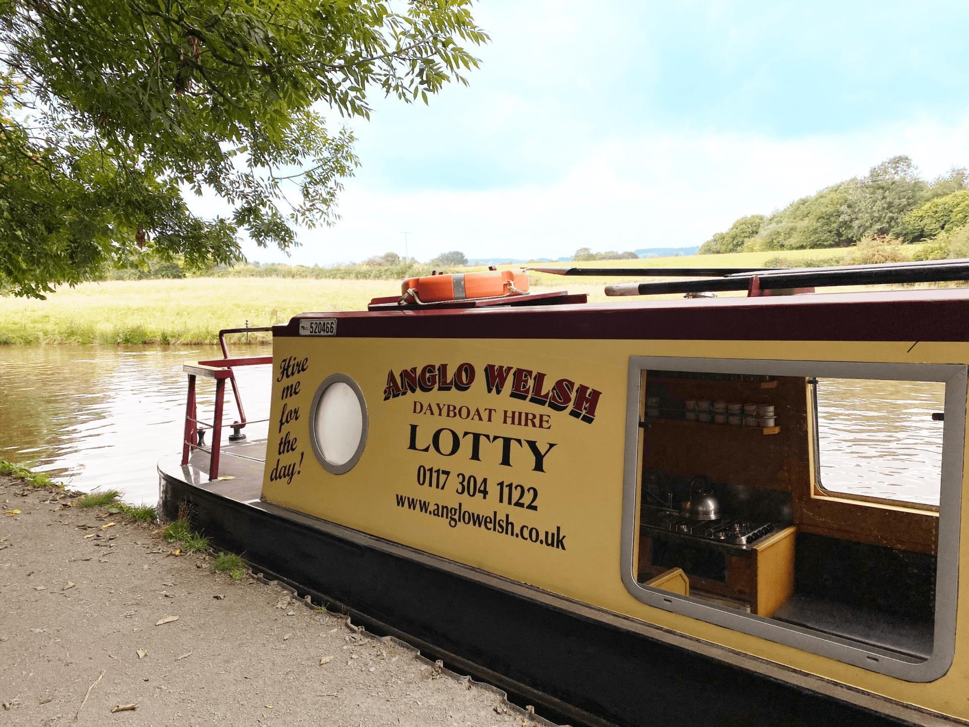 Anglo Welsh Waterway Holidays