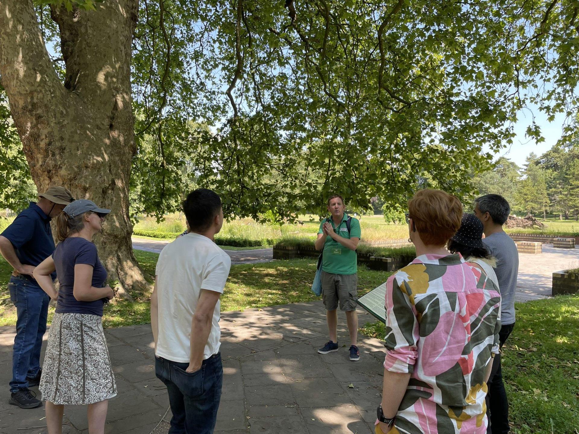 Cardiff tour in Bute Park 