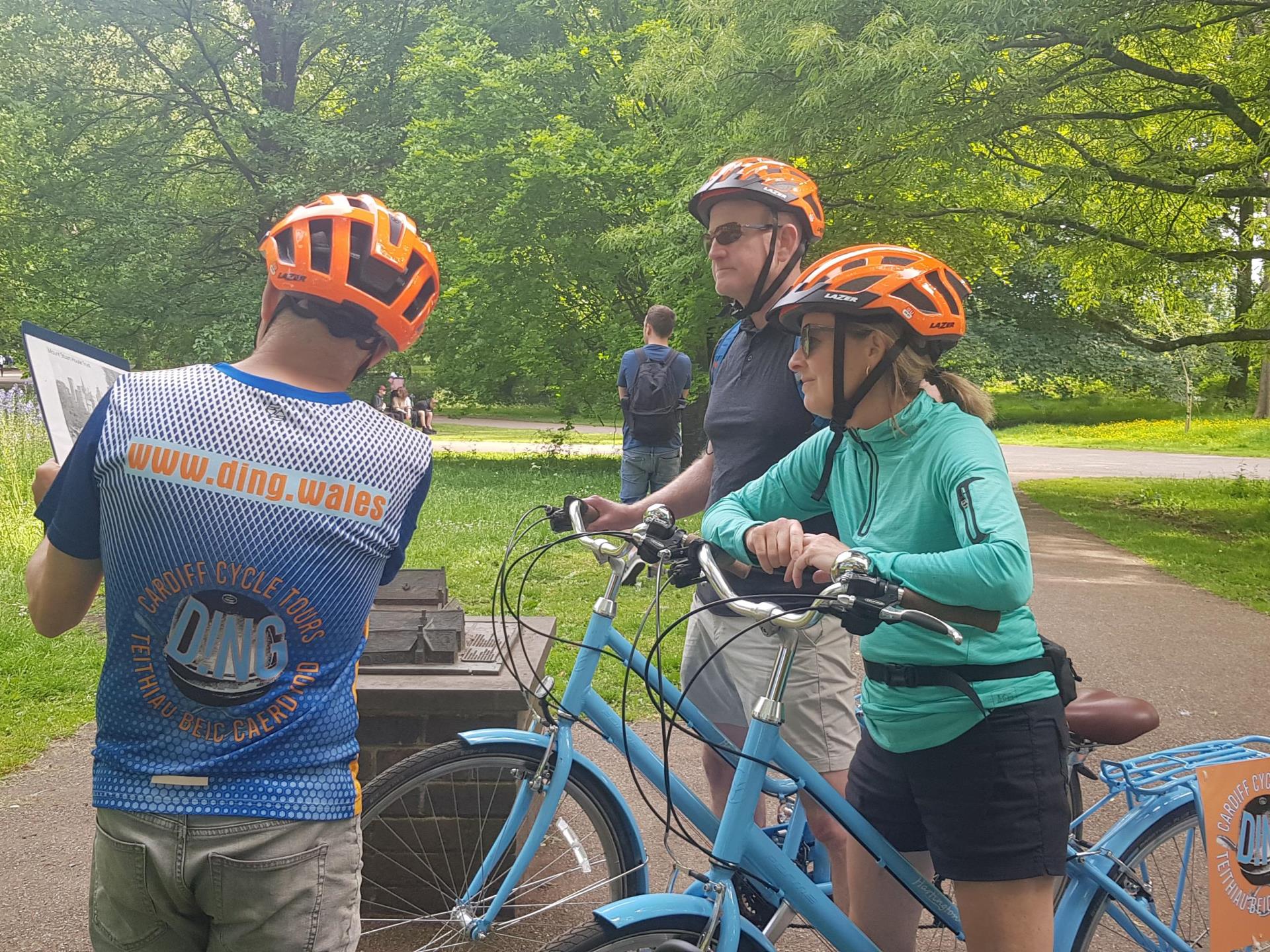 Ding customers explore the park