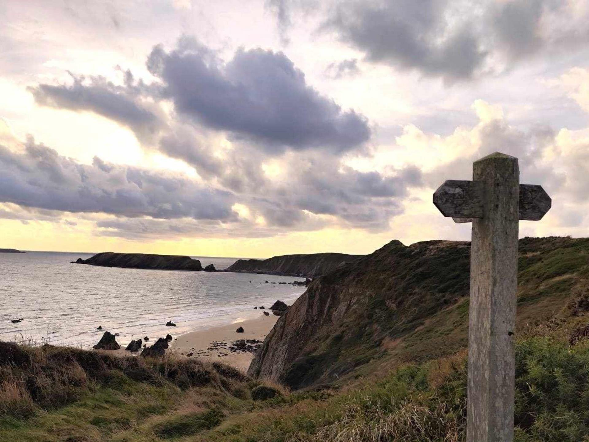 Pembrokeshire Coast path and sign post