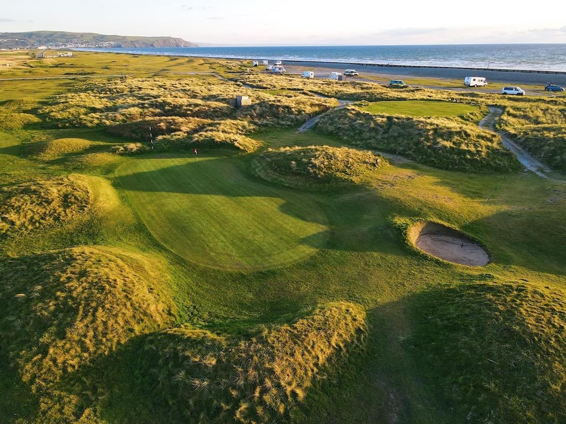 Borth & Ynyslas Golf Club 