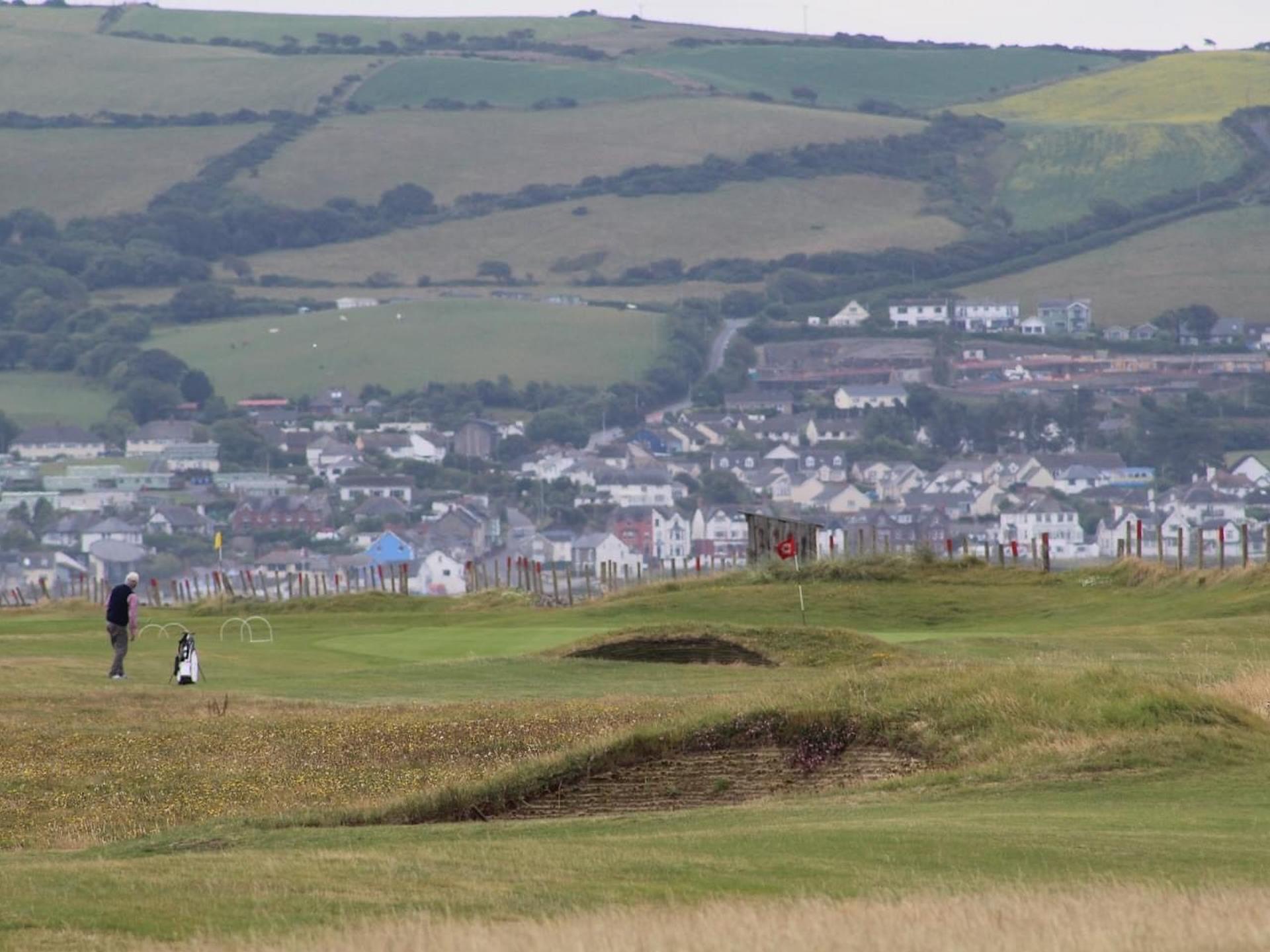 Borth & Ynyslas Golf Club 