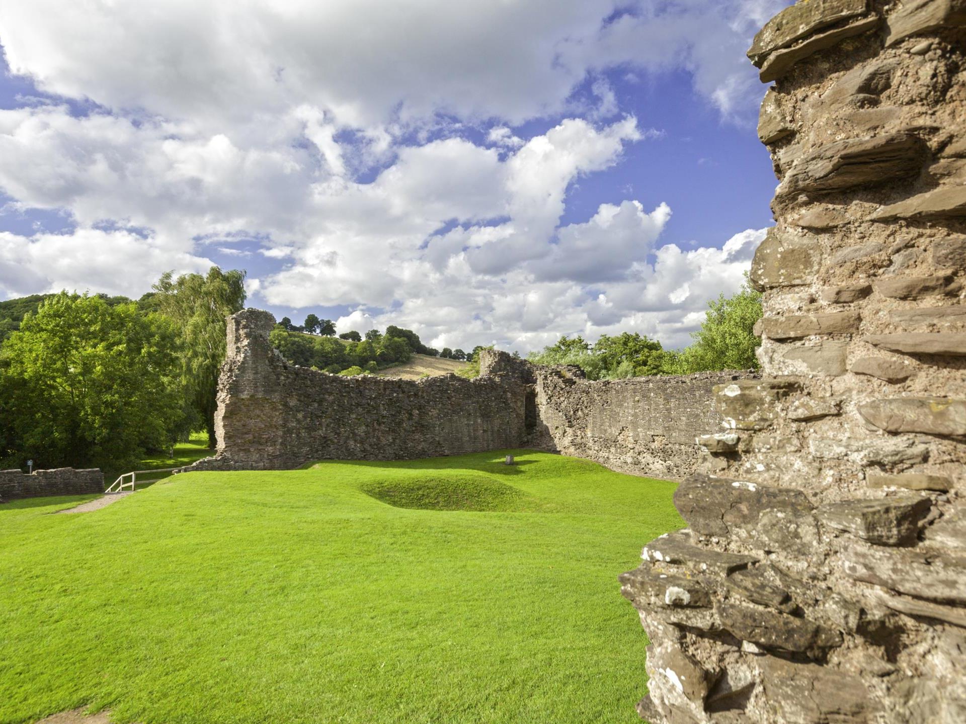 Skenfrith Castle