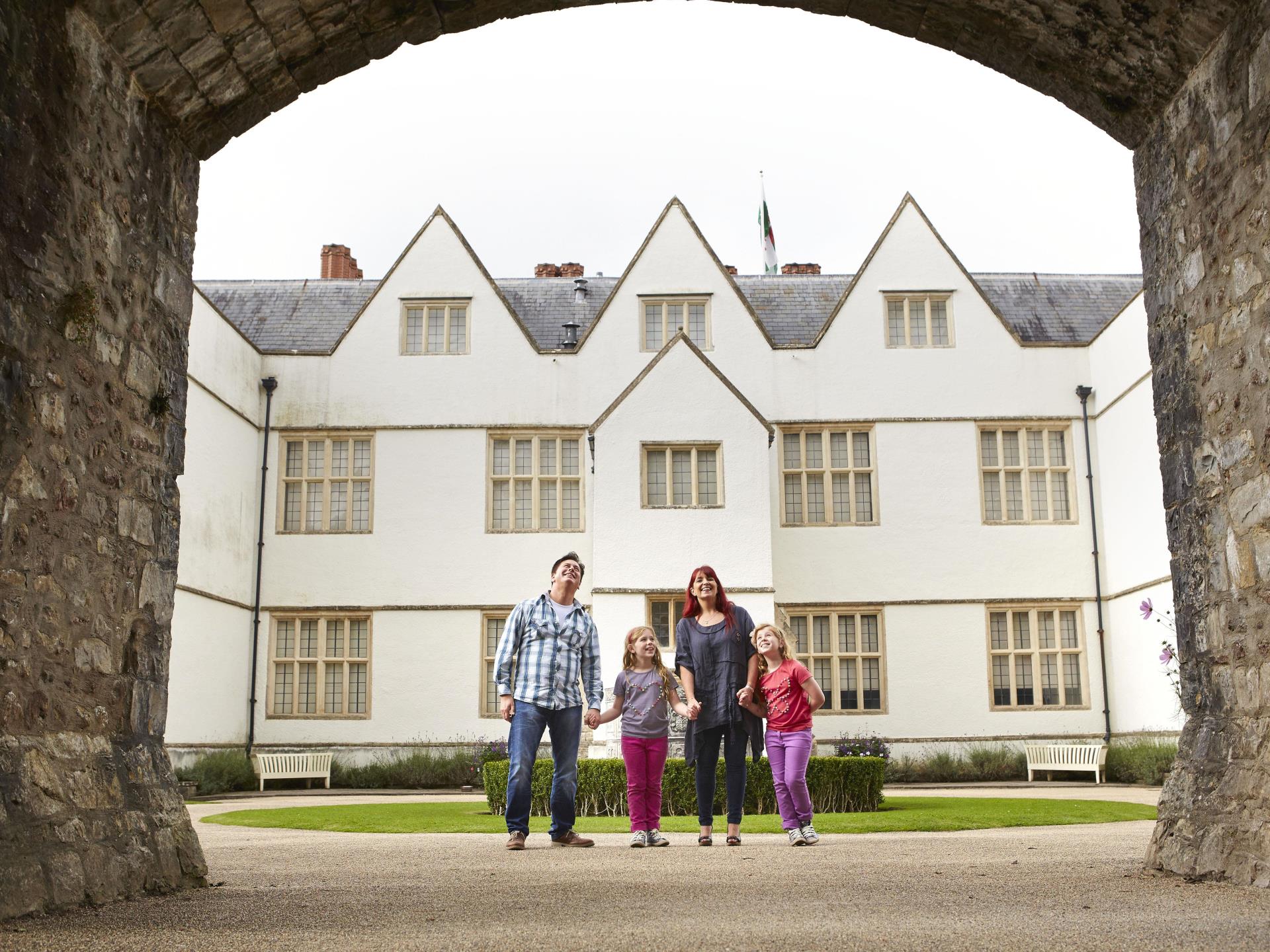 St Fagans Castle