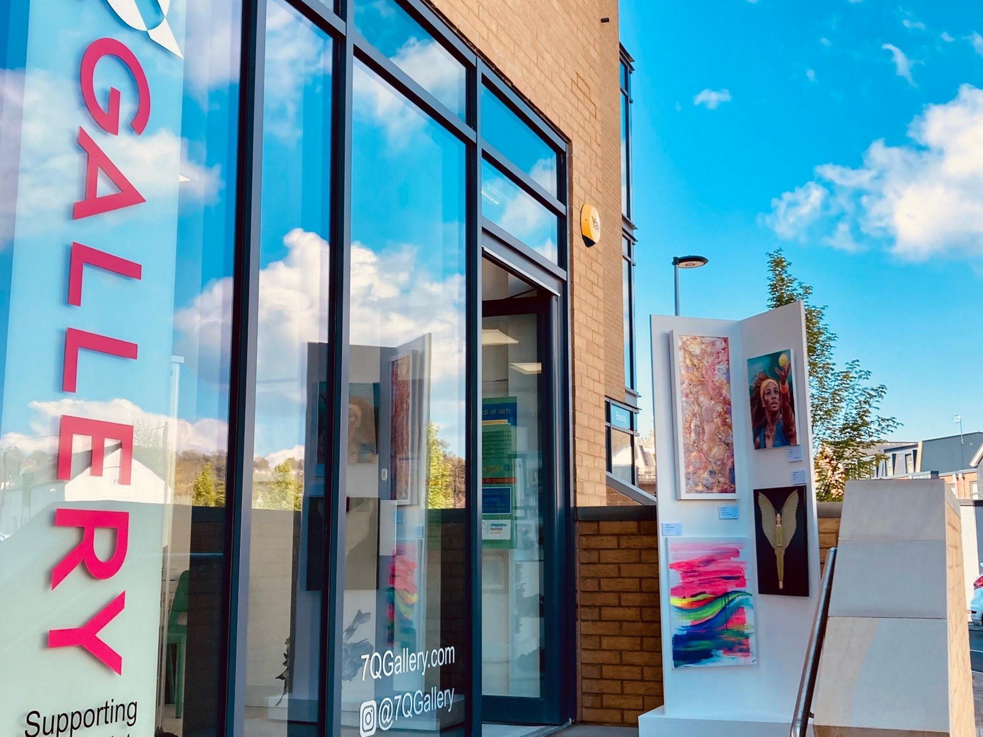 A warm, friendly Gallery