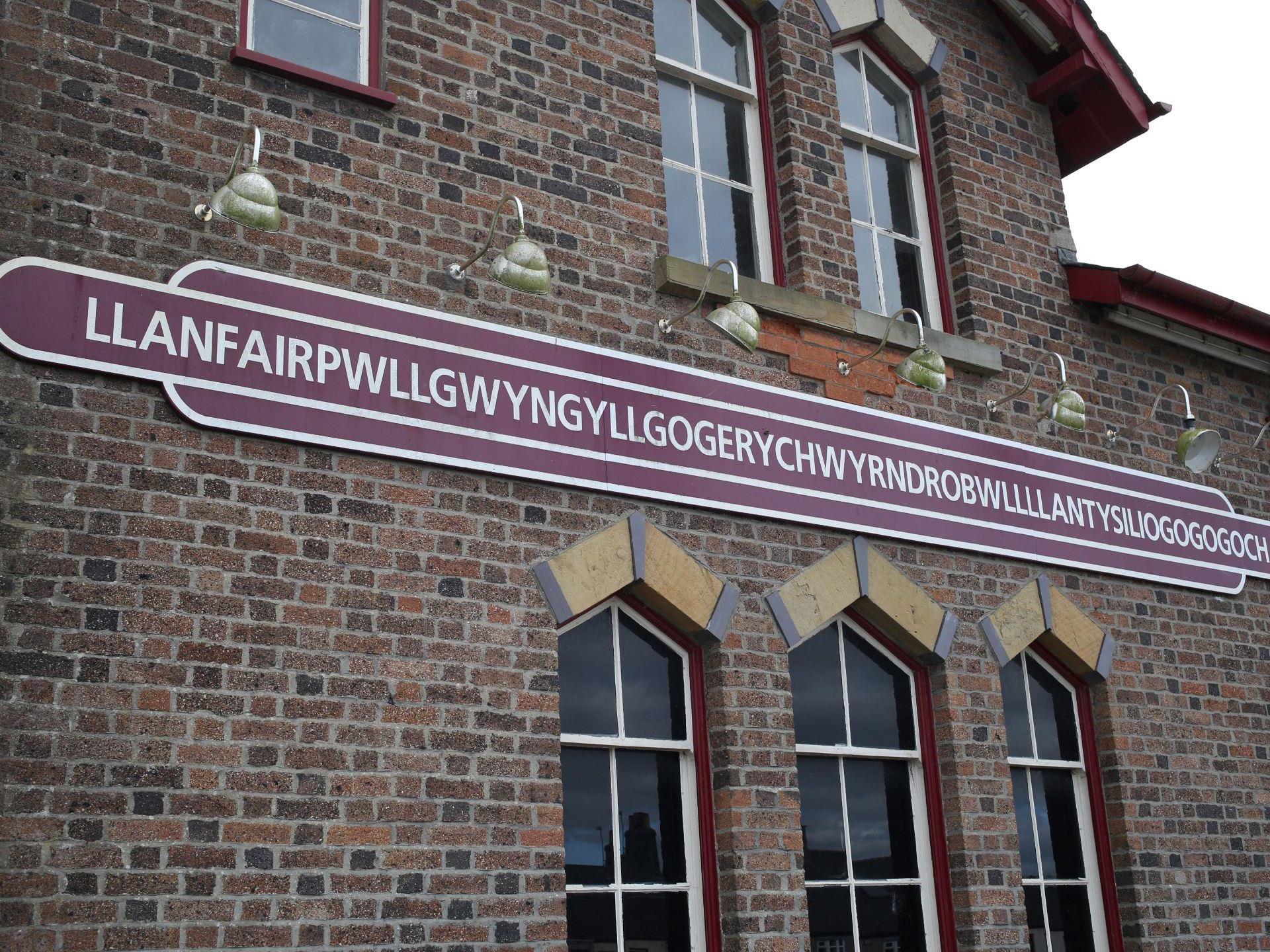 Llanfair PG