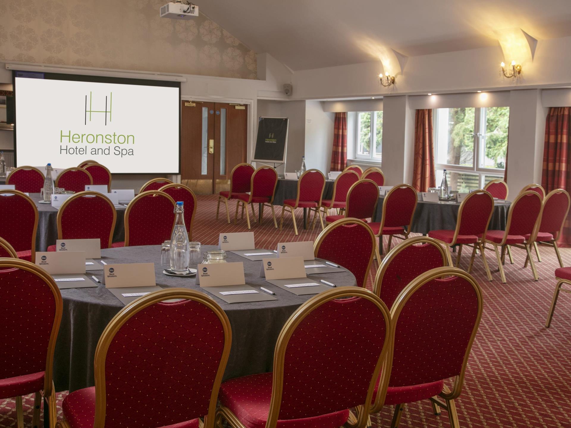 Best Western Premier Heronston Hotel & Spa