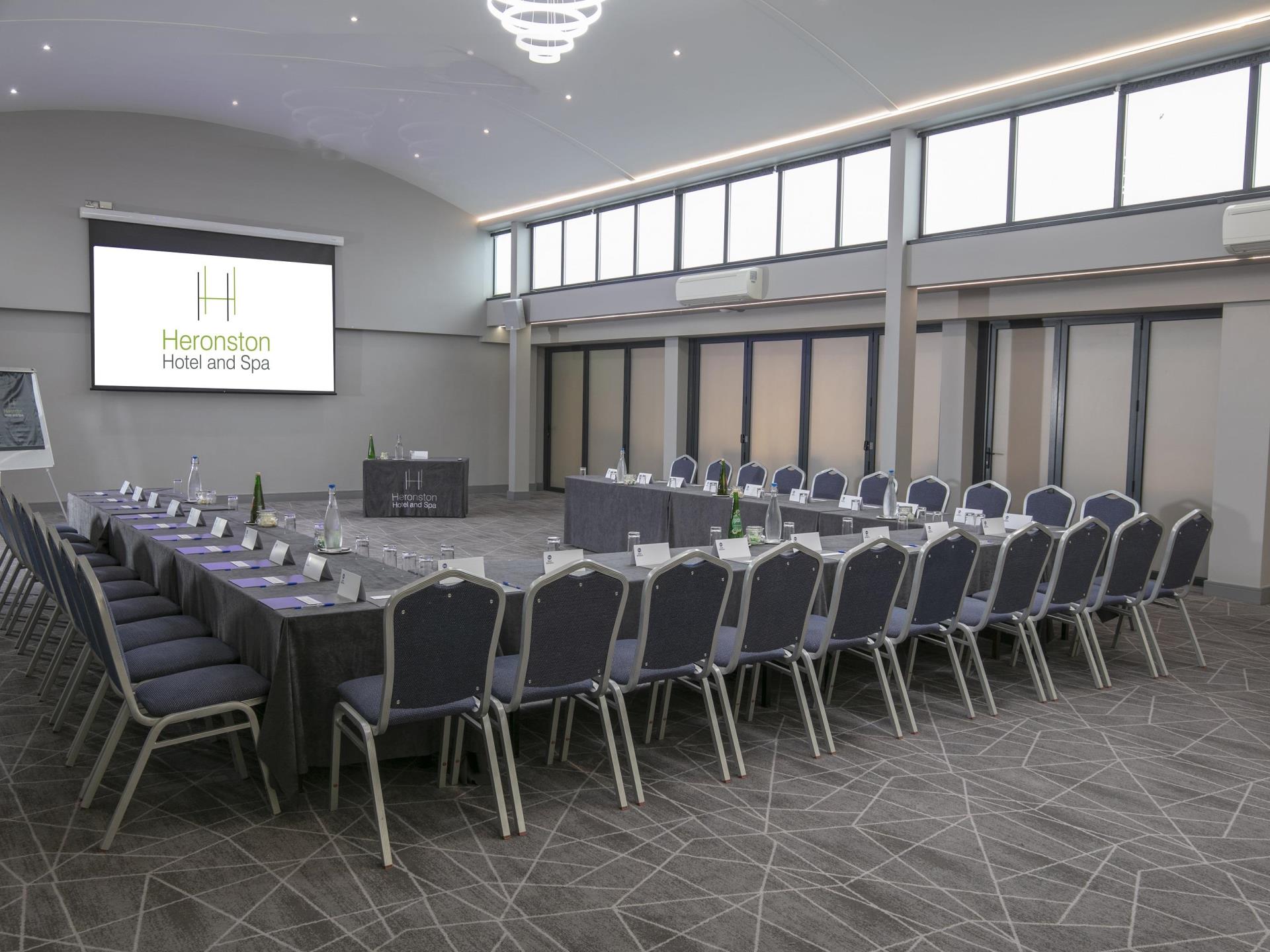 Best Western Premier Heronston Hotel & Spa