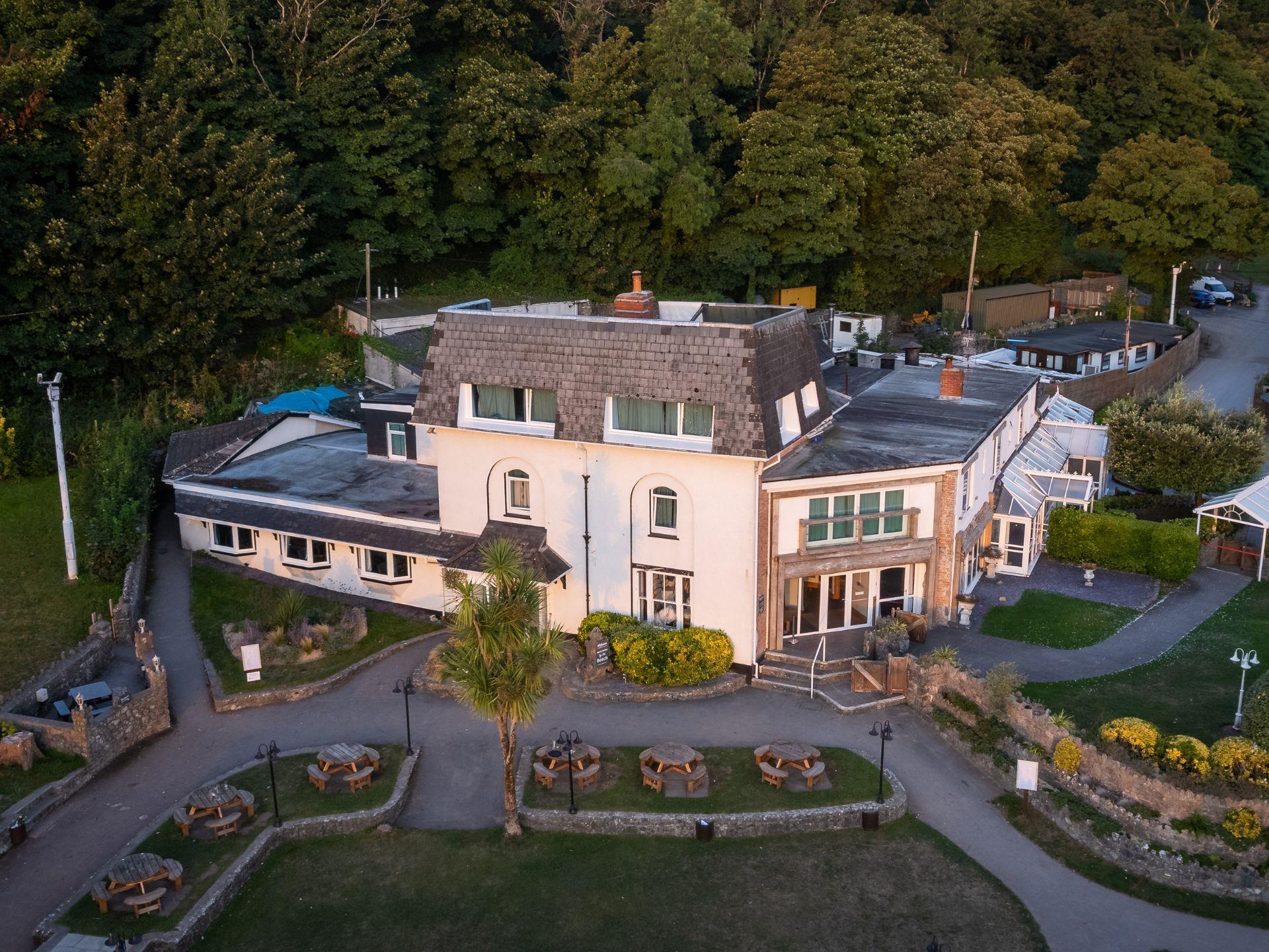 Oxwich Bay Hotel