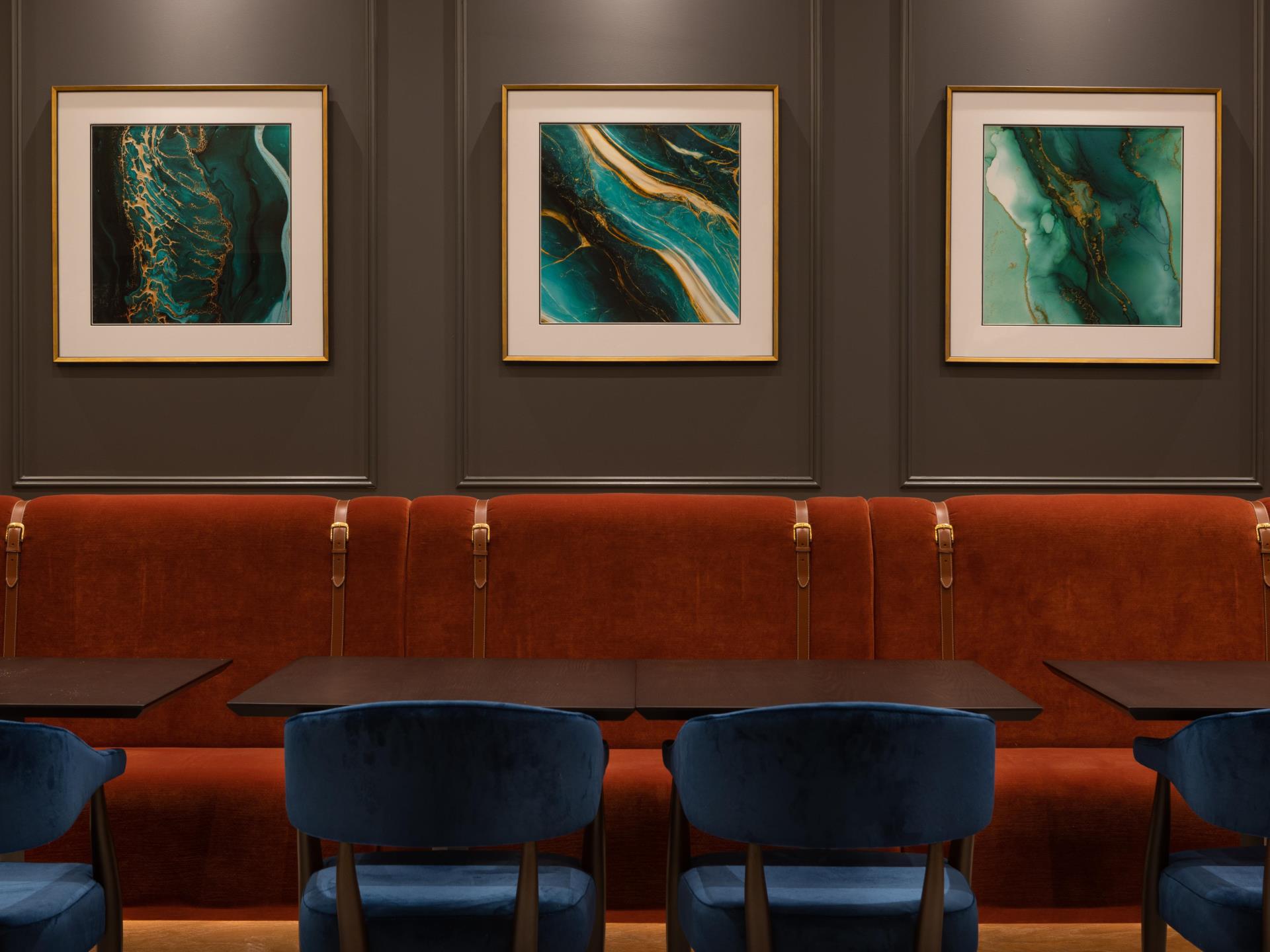 Executive Lounge