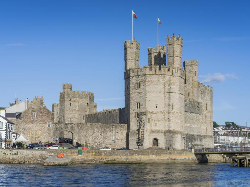 Caernarfon Castle (Cadw) VisitWales
