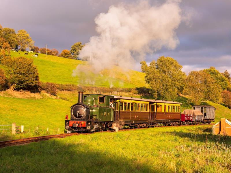 Welshpool & Llanfair Light Railway VisitWales