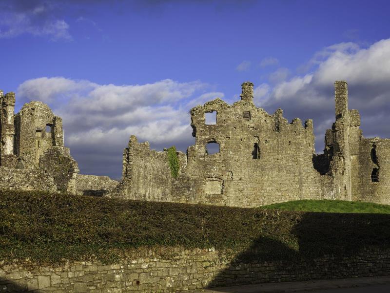 Coity Castle (Cadw) | VisitWales