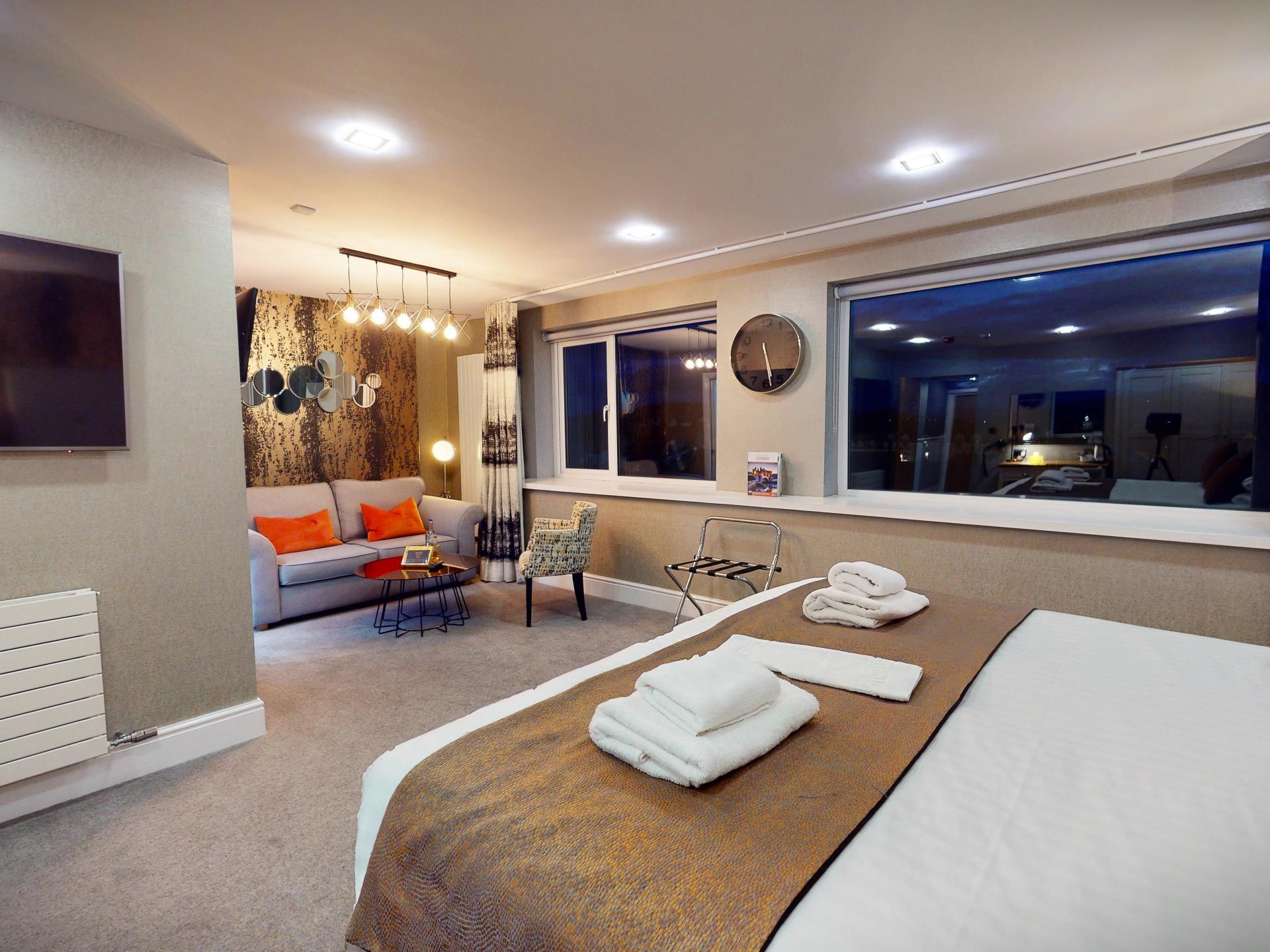 Penthouse Suite 