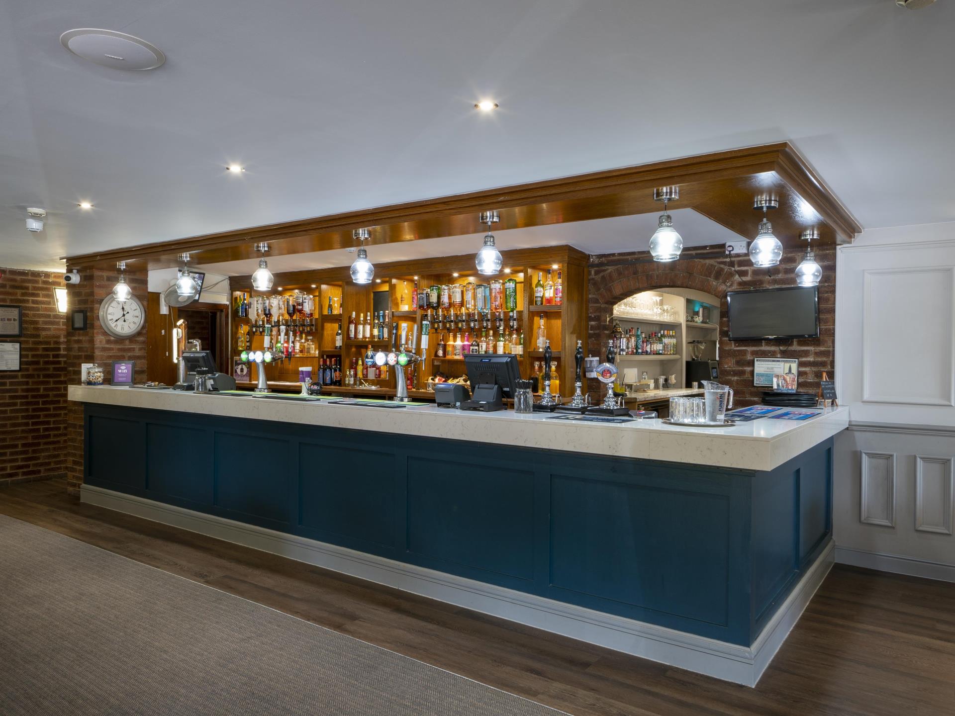 Arches Bar