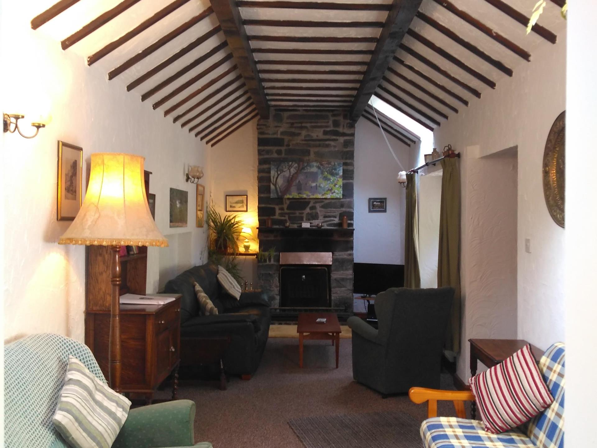 Coach House Cottage - lounge