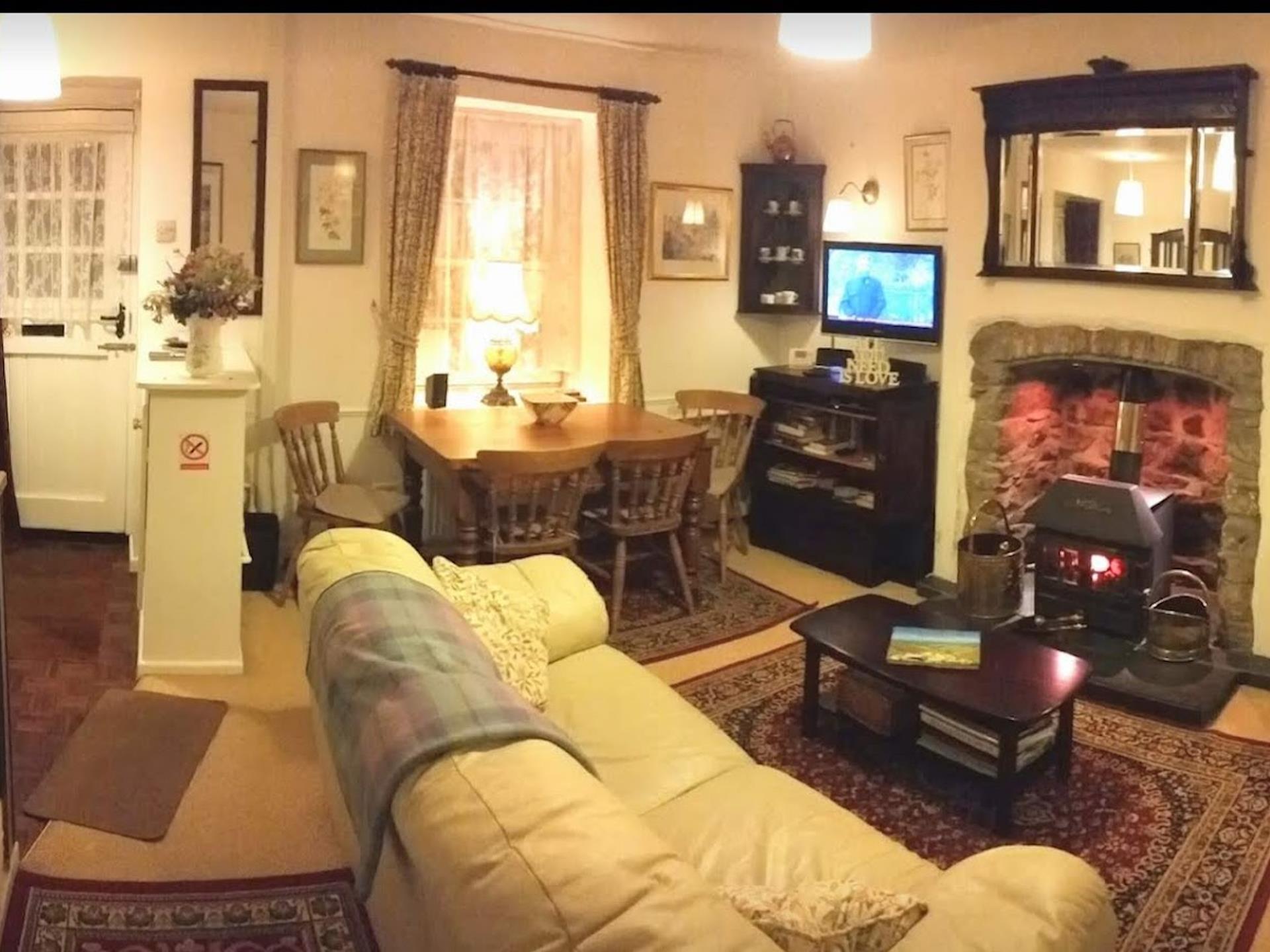 Garreg Lwyd Cottage