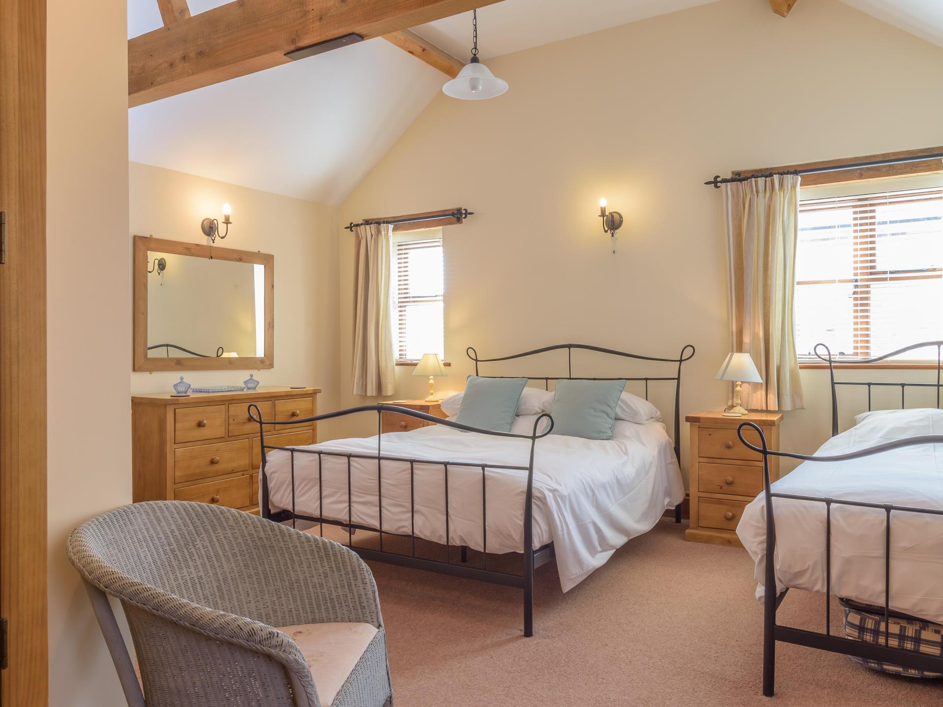 Family bed ciderhouse