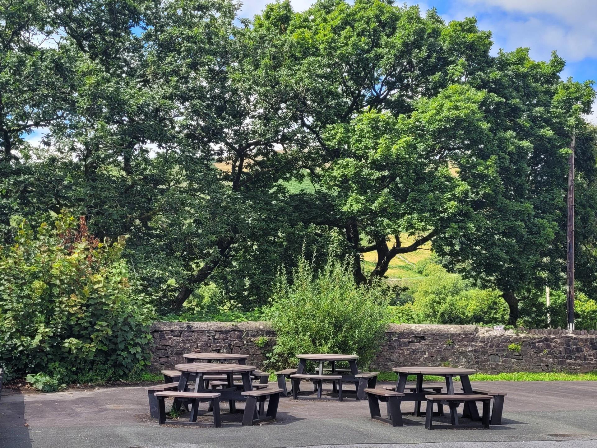 Outdoor Seating 