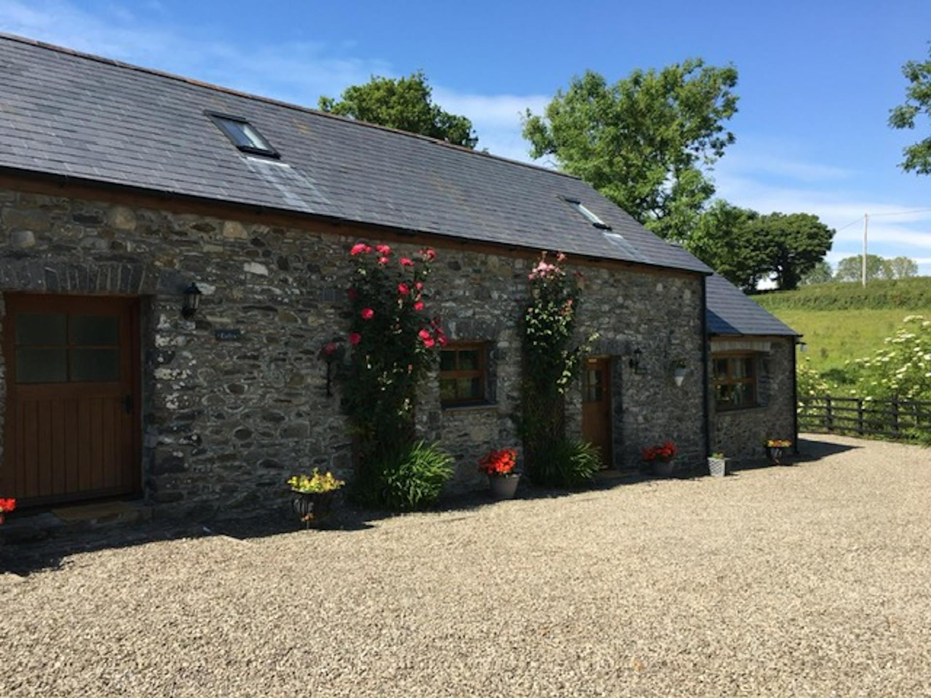 Ffrwd Ganol Holiday Cottages