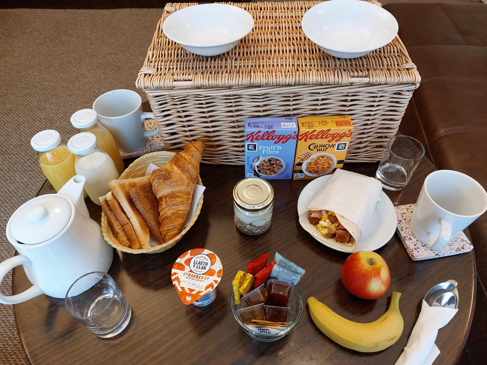 The Southcliff Tenby Breakfast Hamper