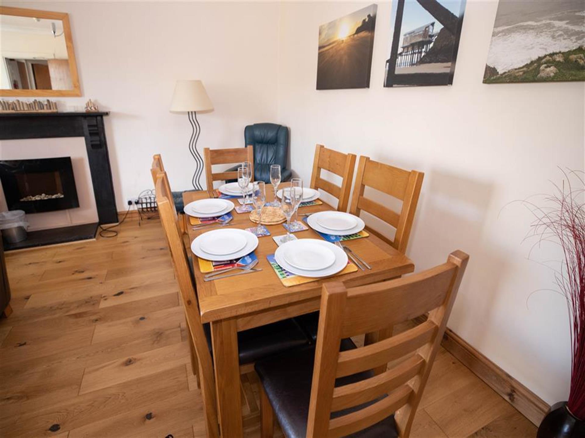 Harbour House 4 Holiday Apartment