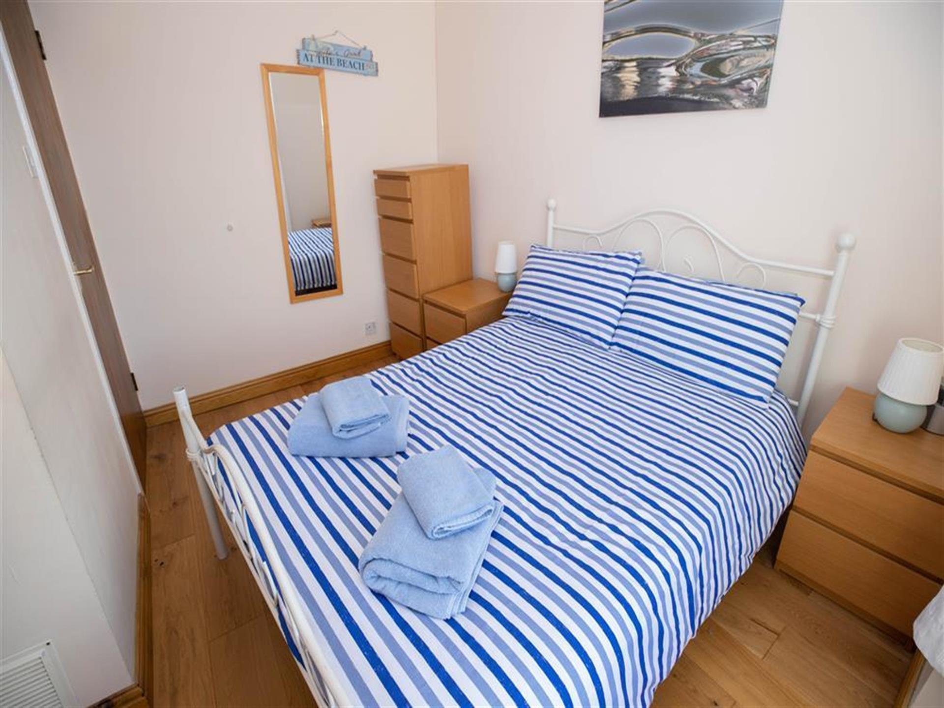 Harbour House 4 Holiday Apartment