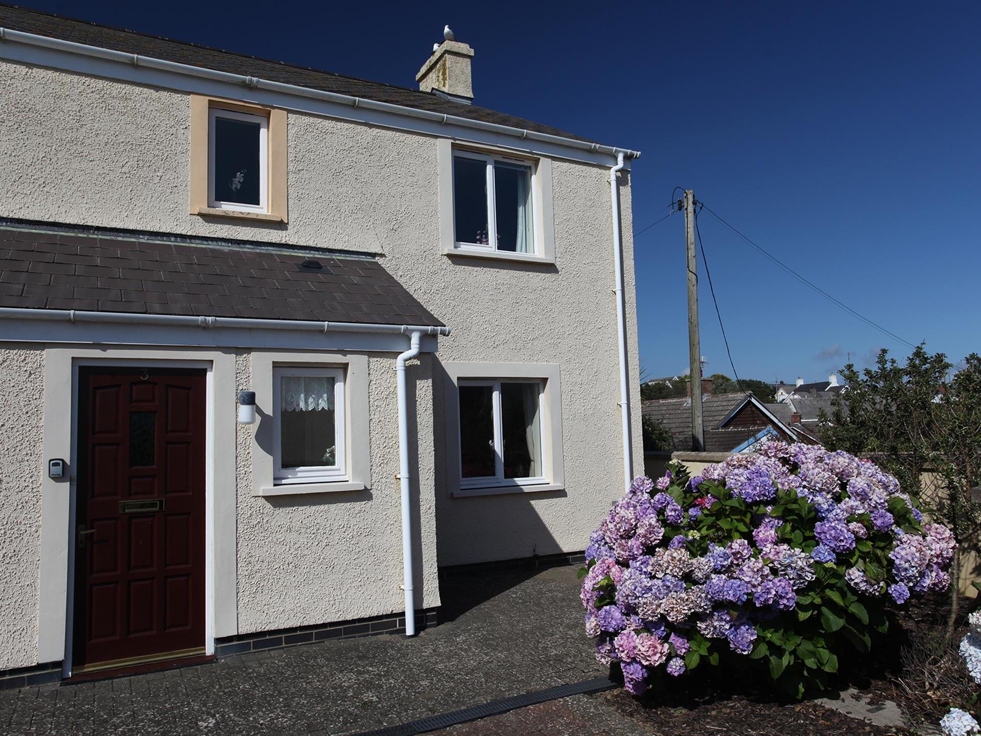 3 The Anchorage is a holiday apartment in Solva