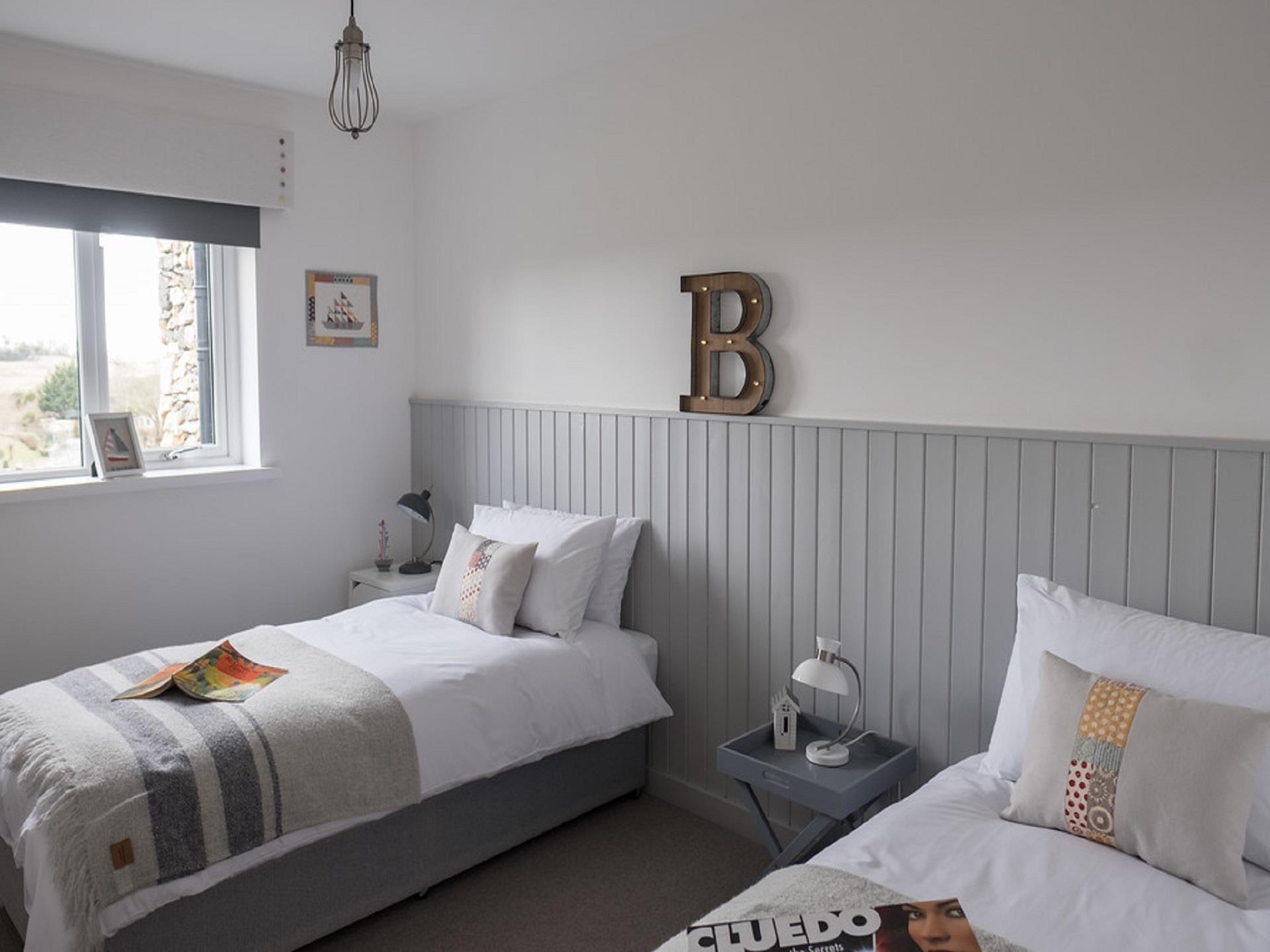 Twin Bedroom