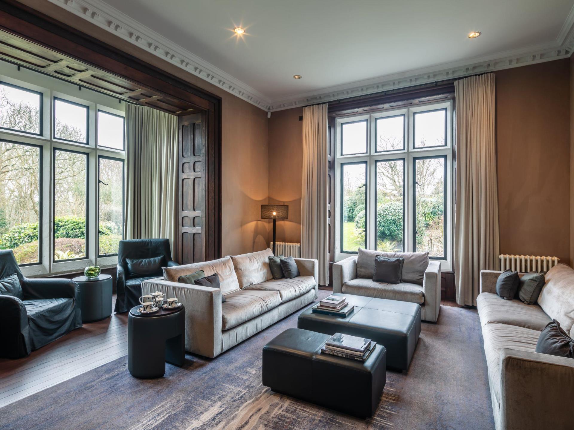 Penrhiw Priory Lounge