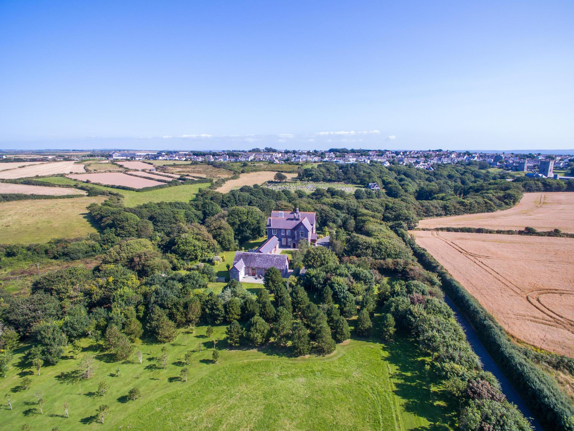Penrhiw Priory Location