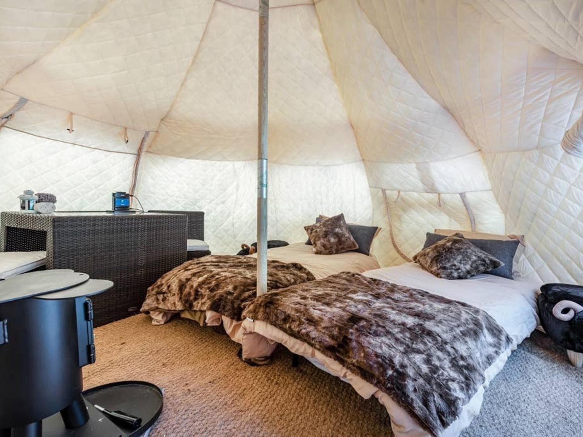 Twin Setup Luxury Lotus Belle Glamping Tent/Yurt