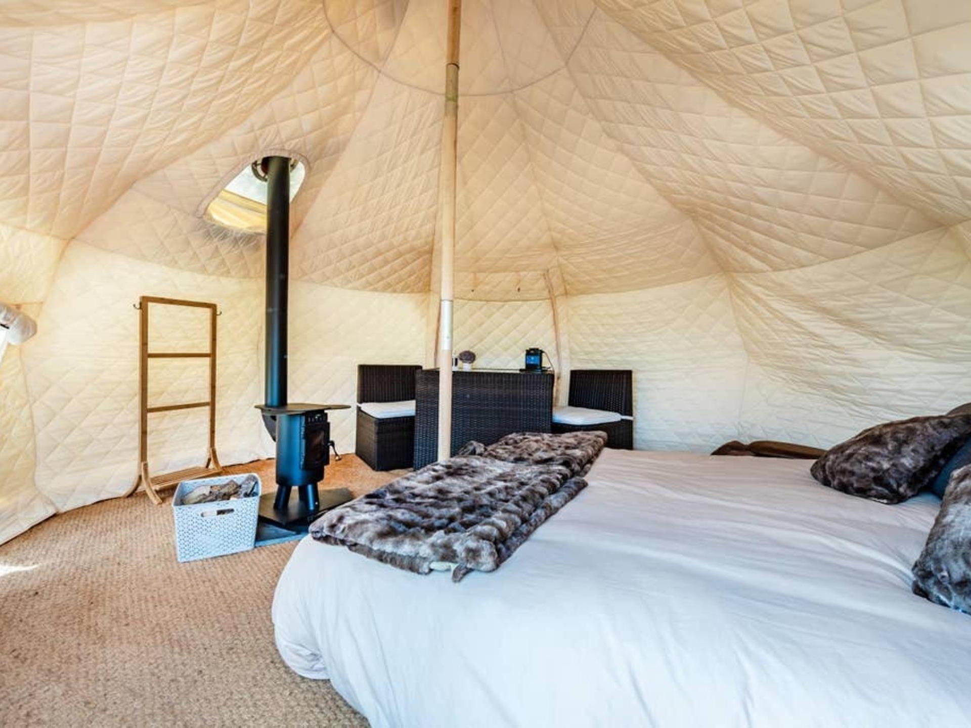 Double Setup Luxury Lotus Belle Glamping Tent/Yurt