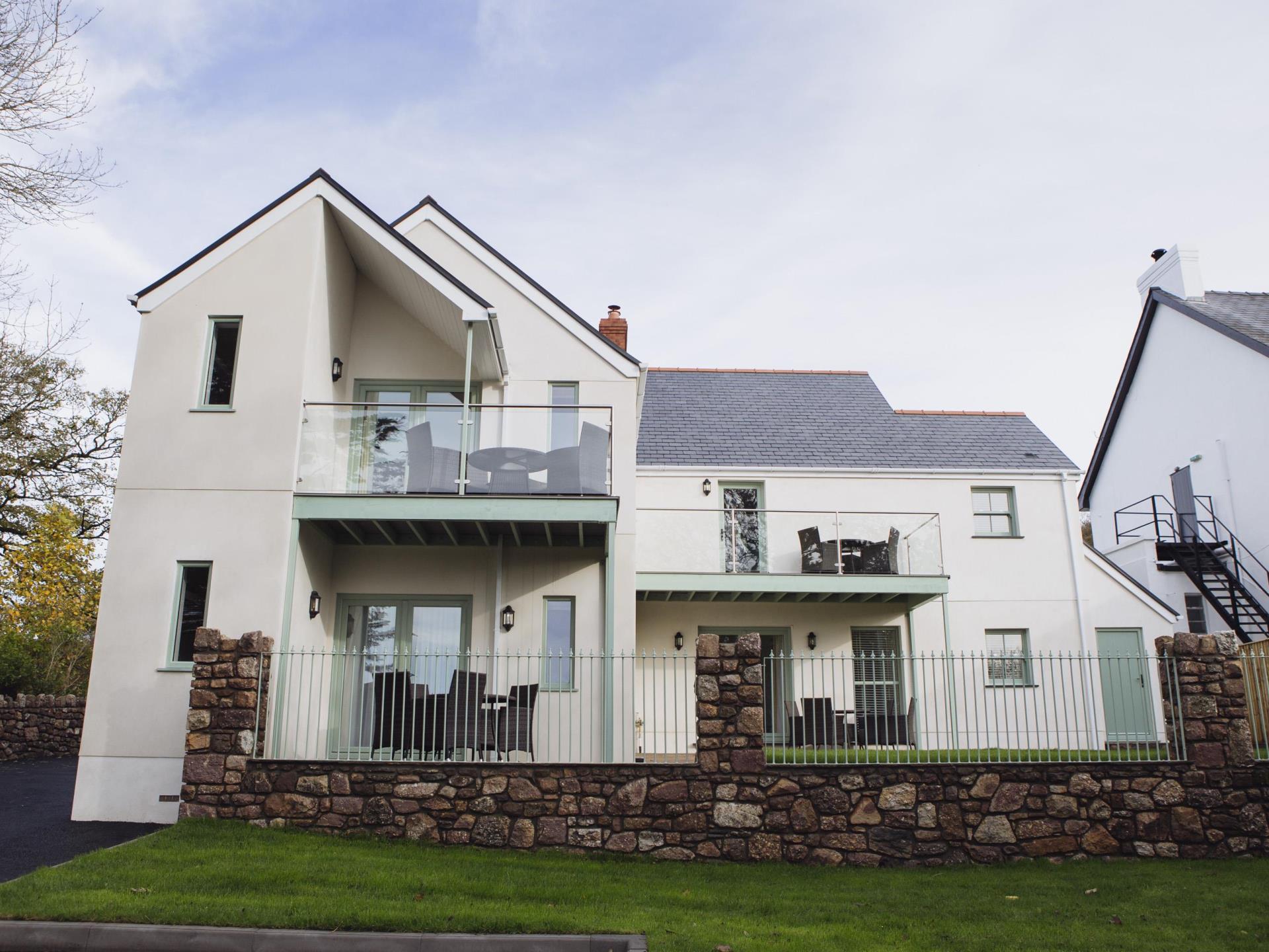 gower peninsula accommodation 