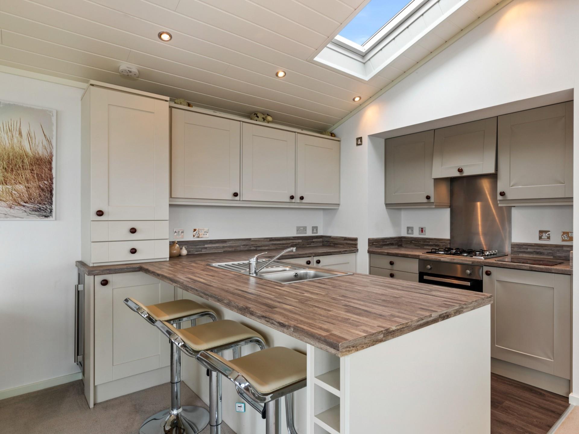 Amroth Signature Lodge Kitchen