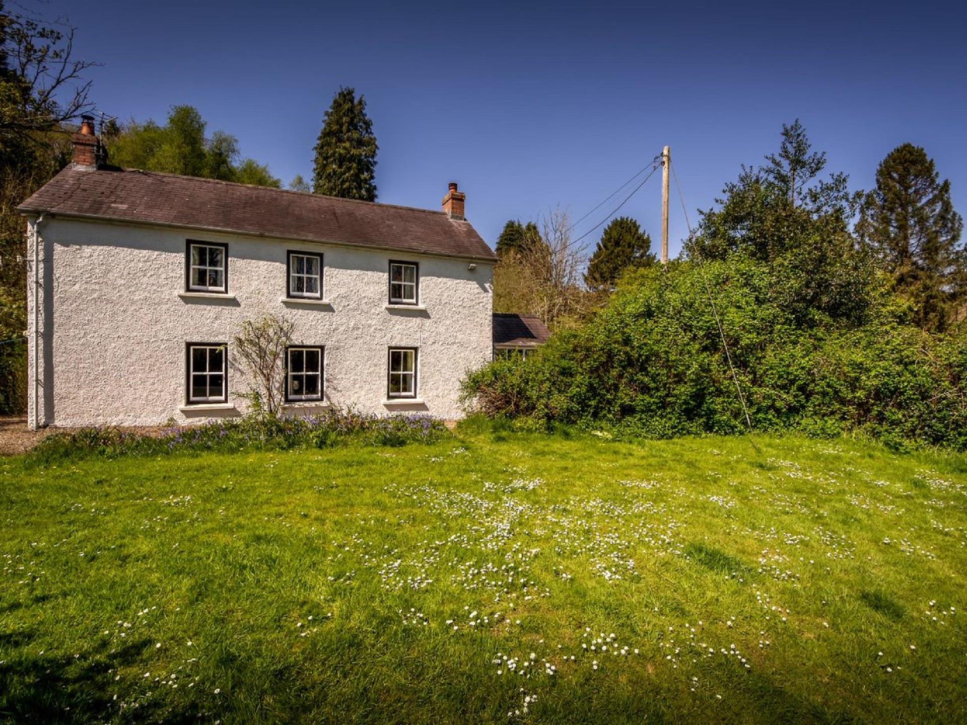 Little Milford Farmhouse Exterior