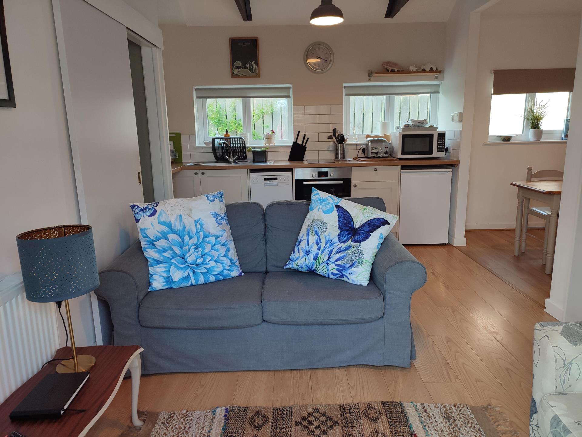 Open plan sitting area