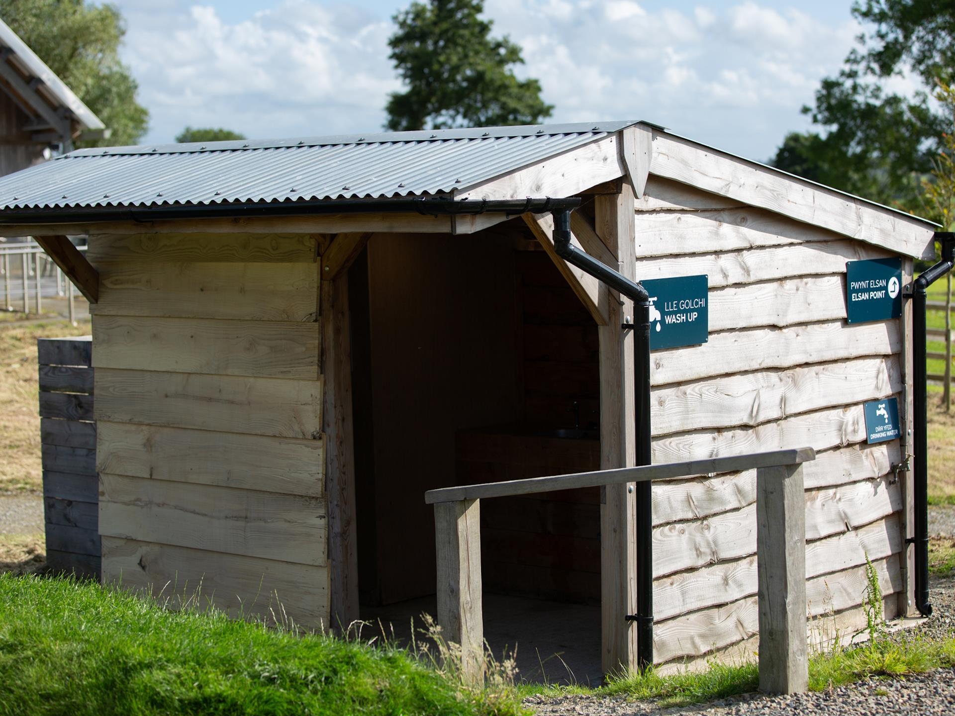 Llys Y Fran Lakeview Campsite