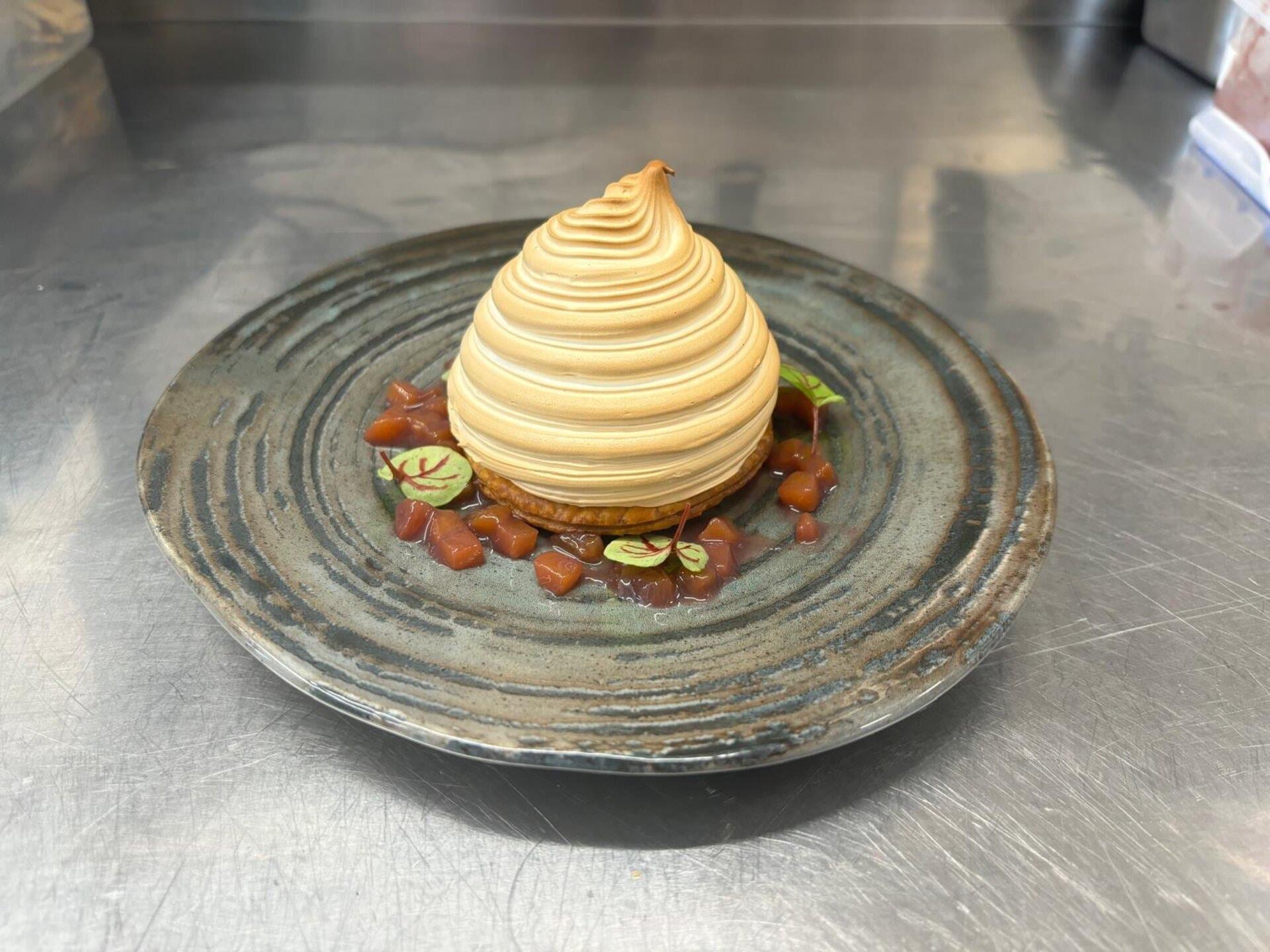 Baked alaska