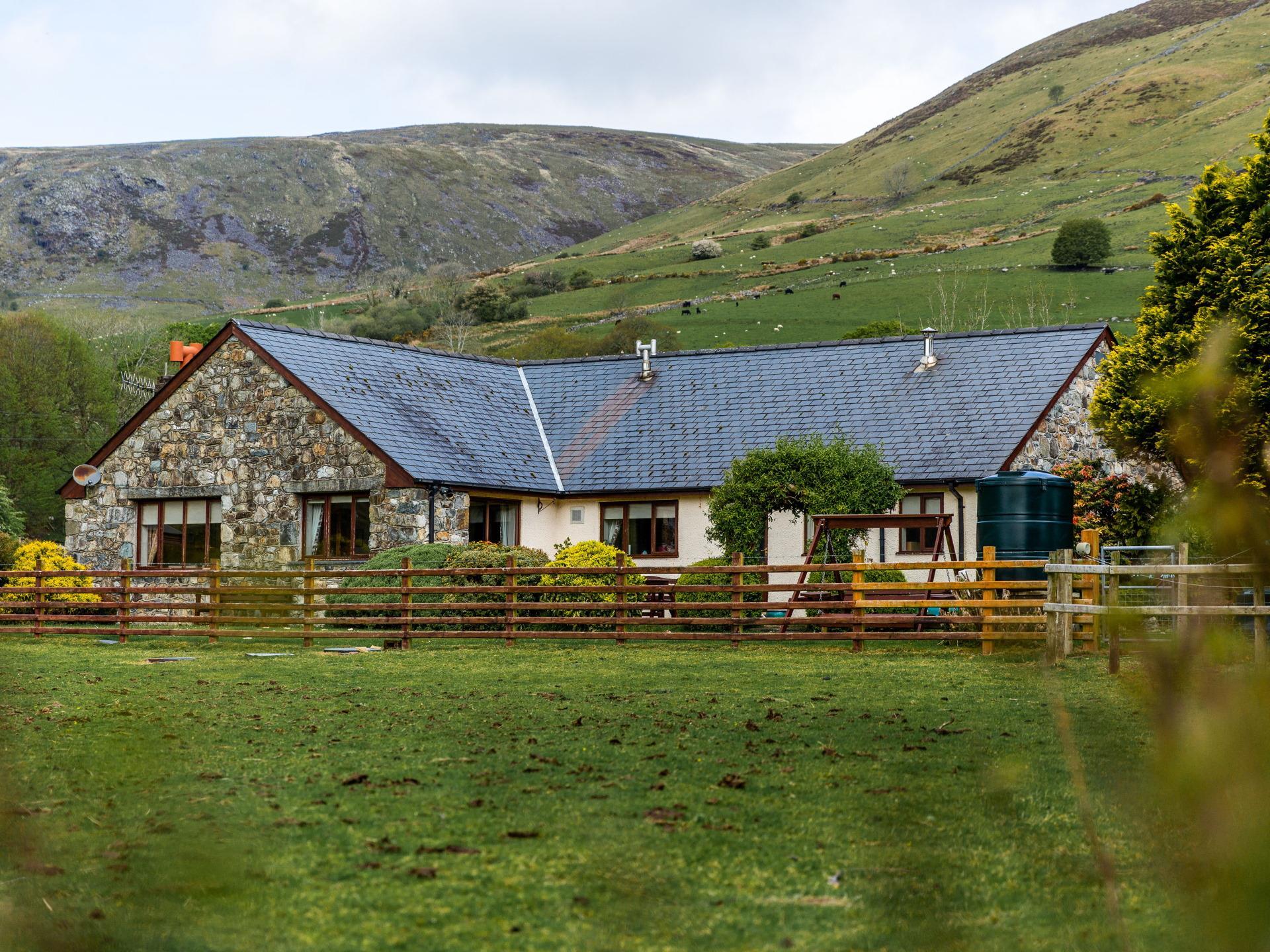 Dysynni Valley Cottage