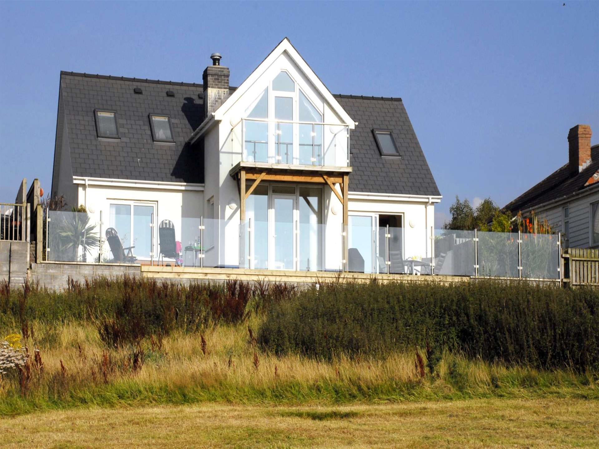 Gwbert holiday home on the Cardigan Bay Heritage C
