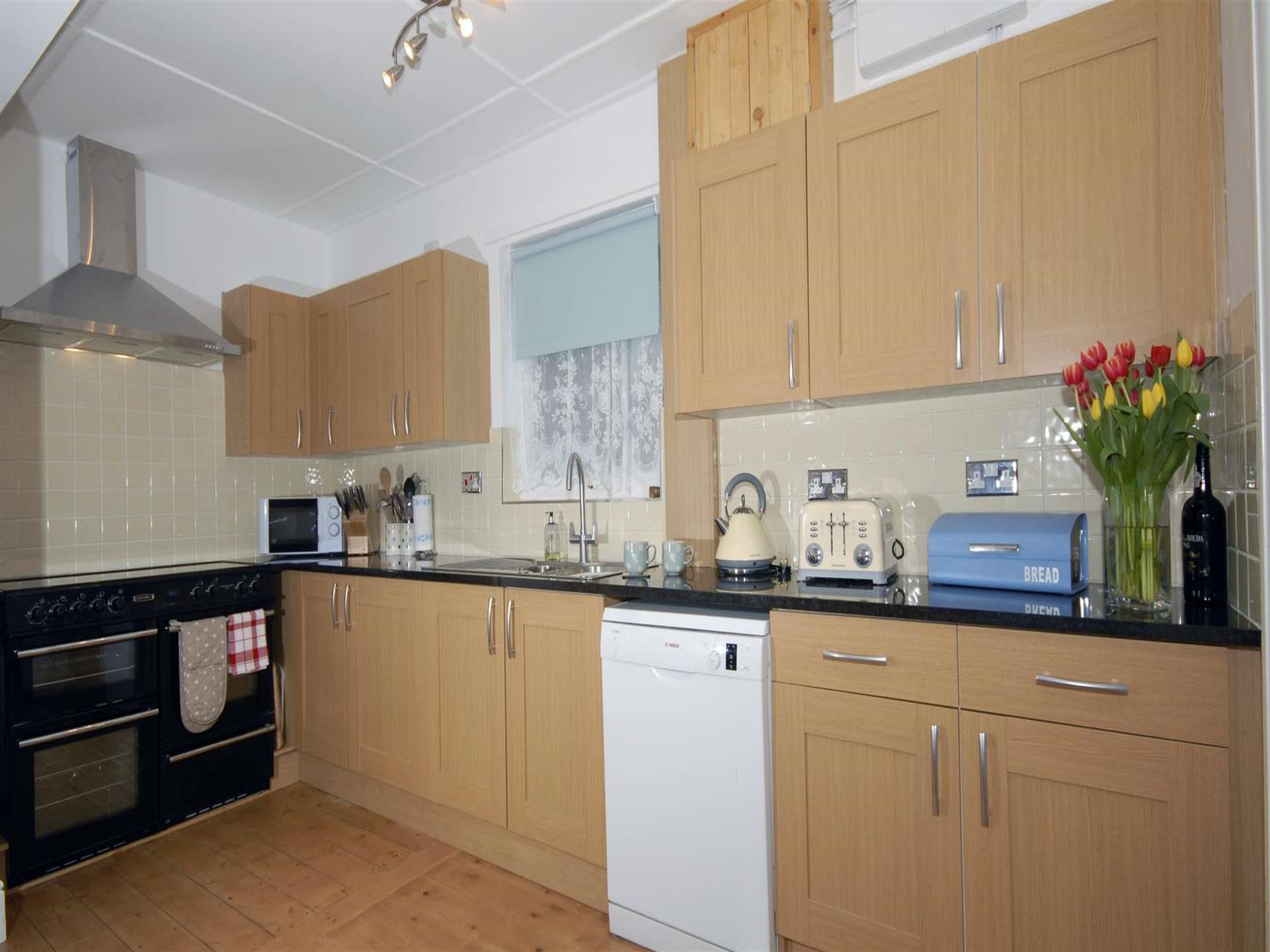 New Quay, Cardiganshire self-catering holiday hous