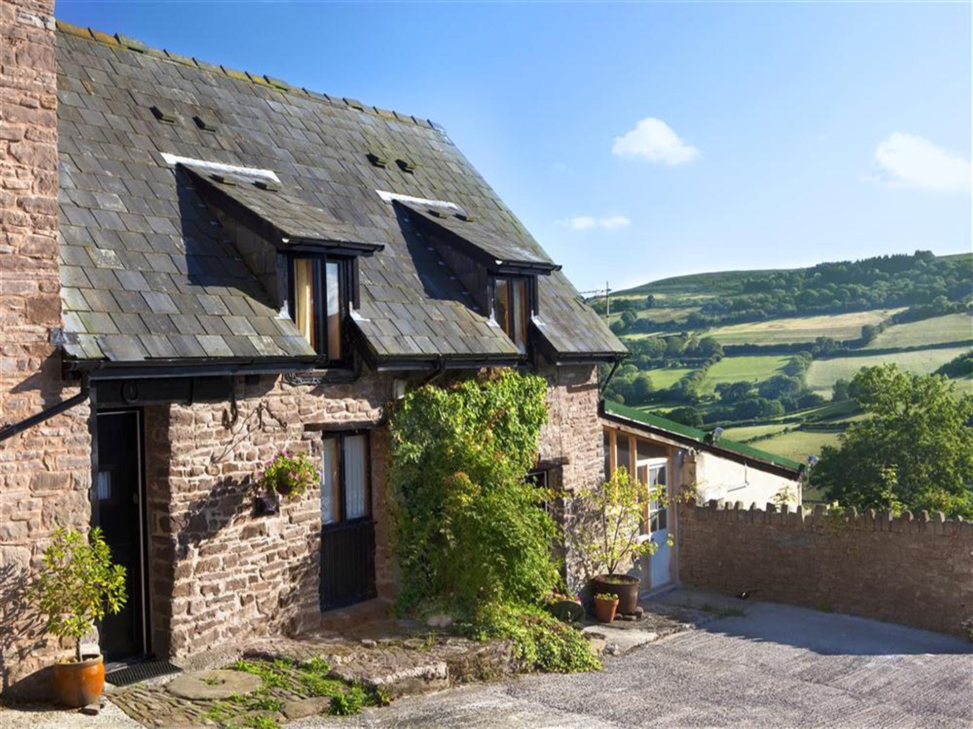 Hafod Cottage Visitwales