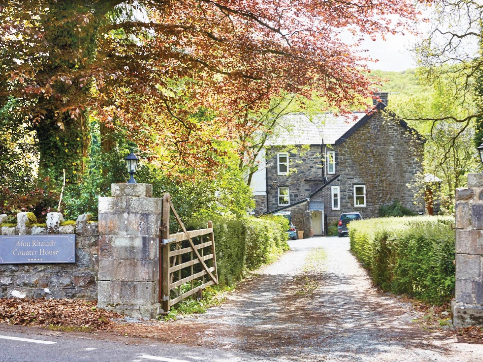 Afon Rhaiadr Country House