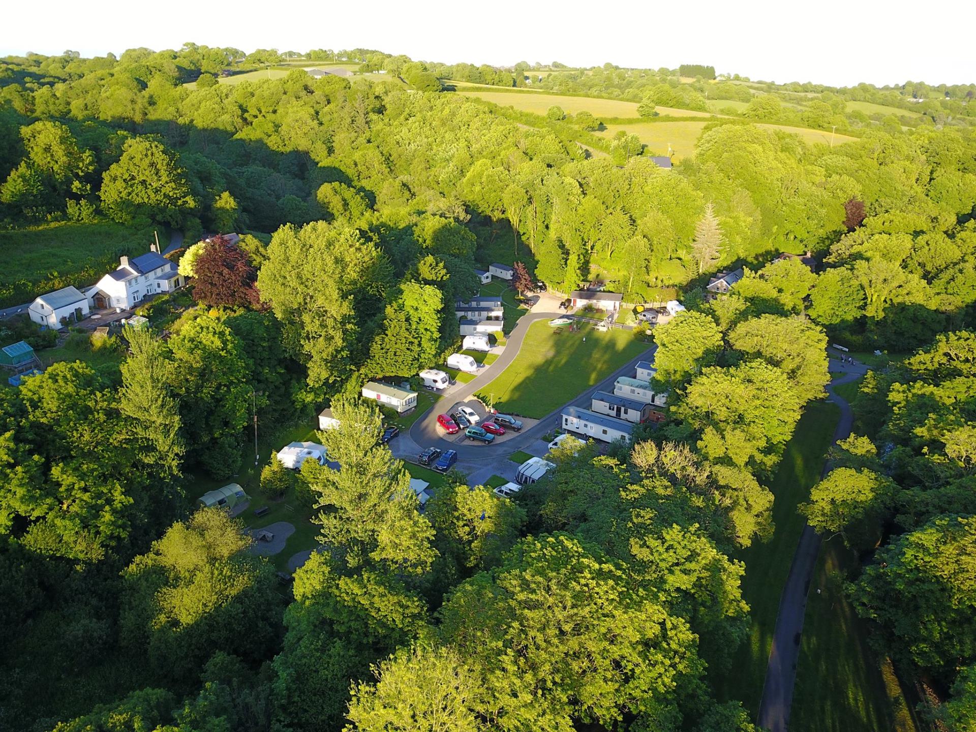 Sheltered small family caravan & camping Park