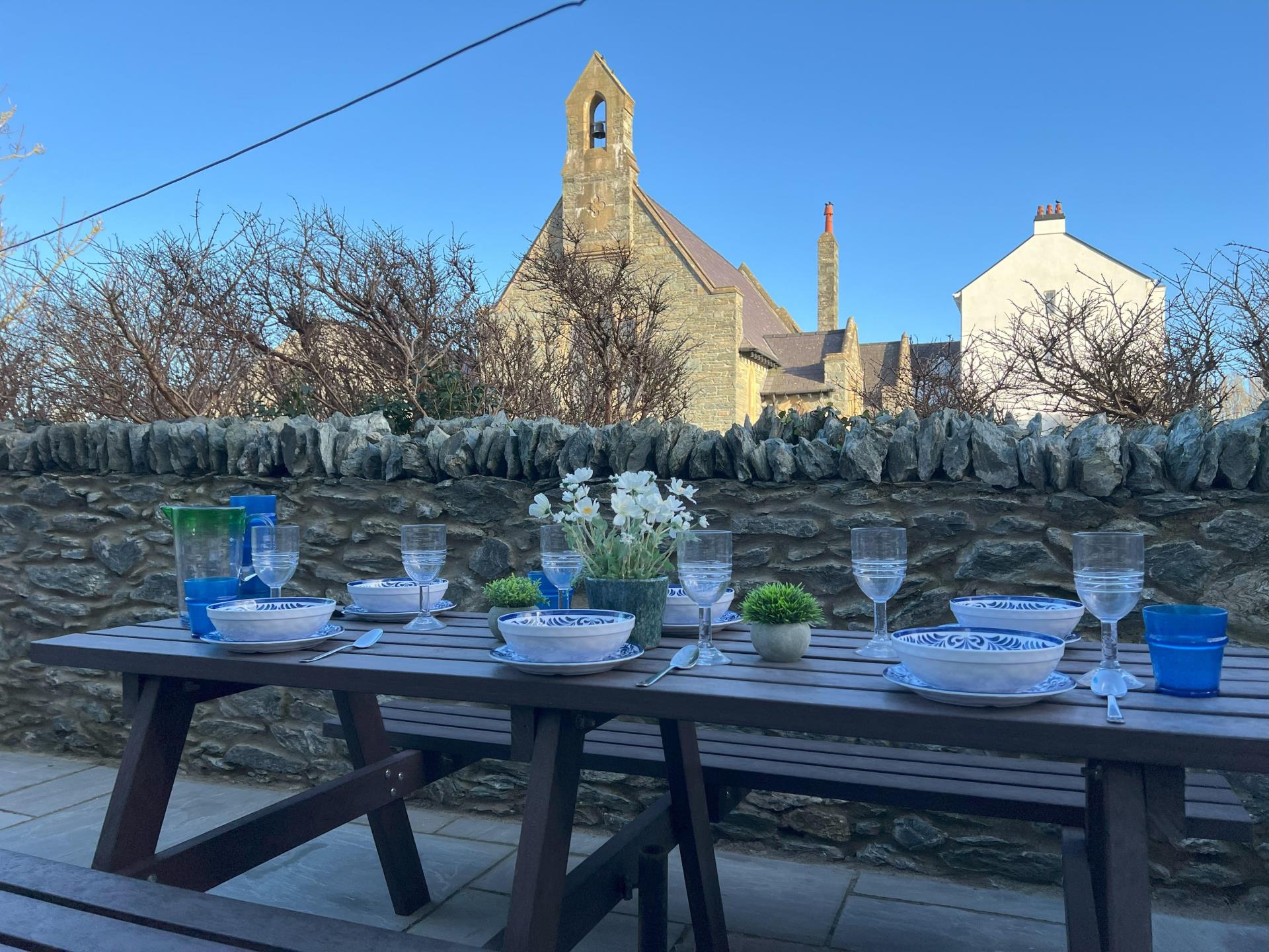 Garden Dining Area